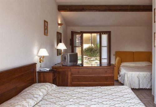 Le Macerine 3*
